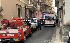 Anziana cade in casa e resta a terra per giorni: salvata dai soccorritori a Scordia