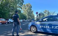Viaggia su un&rsquo;auto rubata con targhe contraffatte: denunciata una 53enne a Catania