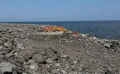 La diga foranea del Caito fu costruita con scarti edili