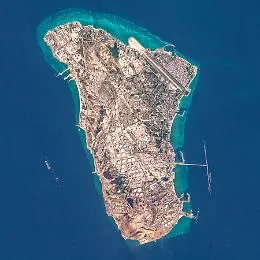 La guerra del petrolio nel golfo: gli Stati Uniti colpiscono tre petroliere iraniane e diffondono il video