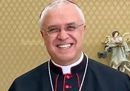 Monsignor Renna  operato al "San Marco": "Ringrazio quanti mi hanno sostenuto con affetto e preghiera"