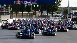 Incredibile Max Verstappen: con il kart parte ultimo e  supera 100 avversari in soli 14 giri 