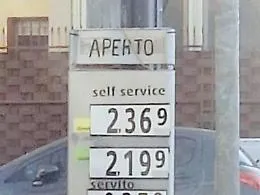 Carburanti alle stelle, il pieno &egrave; un miraggio. Federconsumatori: &laquo;Ridurre Iva e accise&raquo;