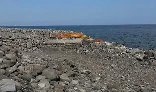 La diga foranea del Caito fu costruita con scarti edili