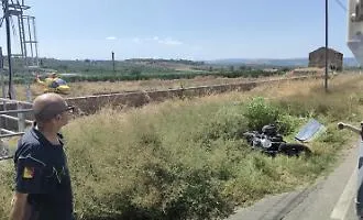 Grave scontro tra moto e mezzo pesante a Scordia