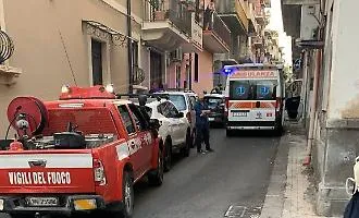 Anziana cade in casa e resta a terra per giorni: salvata dai soccorritori a Scordia