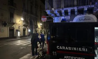 Falso allarme bomba nella notte a Catania: intervento degli artificieri dei carabinieri