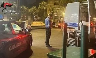 Controlli anti-degrado a Catania: multe e diffide per bar e trattoria che occupavano suolo pubblico