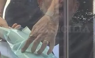 Noemi, la svolta in una maglietta con tracce di sangue. I Ris accertano: &laquo;Incendio doloso&raquo;