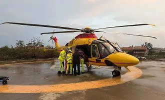 Investita a Mascali: 69enne trasferita in elisoccorso al Cannizzaro dopo lo scontro con una Nissan Juke