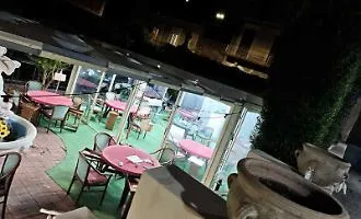 Bisca in via Del Bosco: 20 euro per giocare