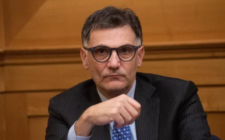 Emergenza aeroporto, Barbagallo: &laquo;Dai governi, regionale e nazionale, solo chiacchiere e nulla cambia&raquo;