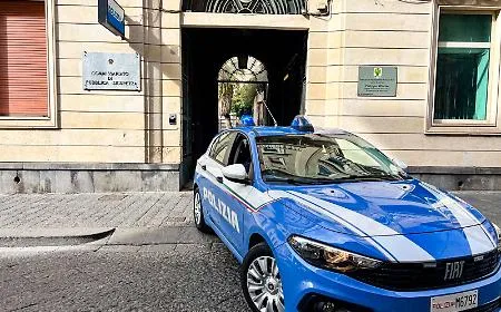 Acireale, sequestrato centro scommesse dentro una cartoleria