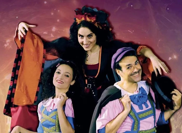 Il ritorno di Hansel e Gretel: magia, musica e risate al teatro Ambasciatori