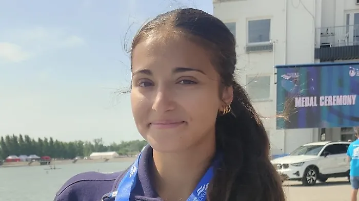 Canoa:  la catanese Anastasia Insabella incanta ancora e chiude gli Europei junior con tre medaglie al collo