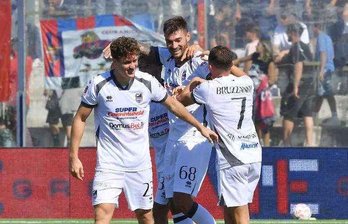Il Catania ha il suo jolly: altro che "falso 9", Gabriel Lunetta resta al centro del progetto rossazzurro