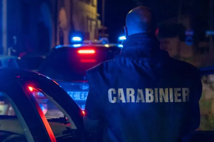 Spari nella notte in piazza Alcal&agrave;