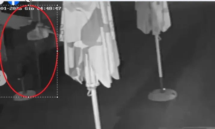 A Catania spariti gli ombrelloni del dehors: l'ultimo colpo in via Pacini